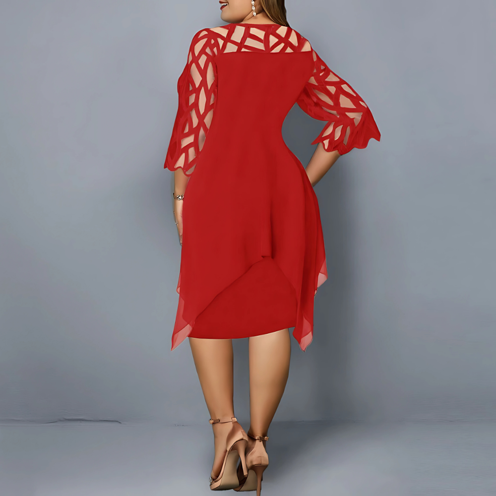 Krystyna – Elegancka sukienka plus size z kobiecymi detalami