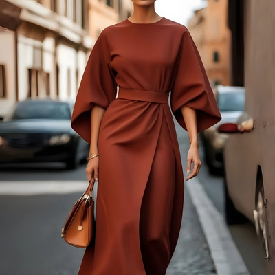 Bogna – Elegancka sukienka midi z efektownymi rękawami